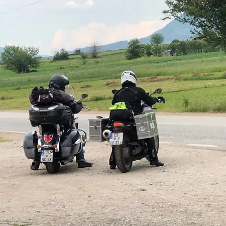 Bujtina Gashi 3* Kukes